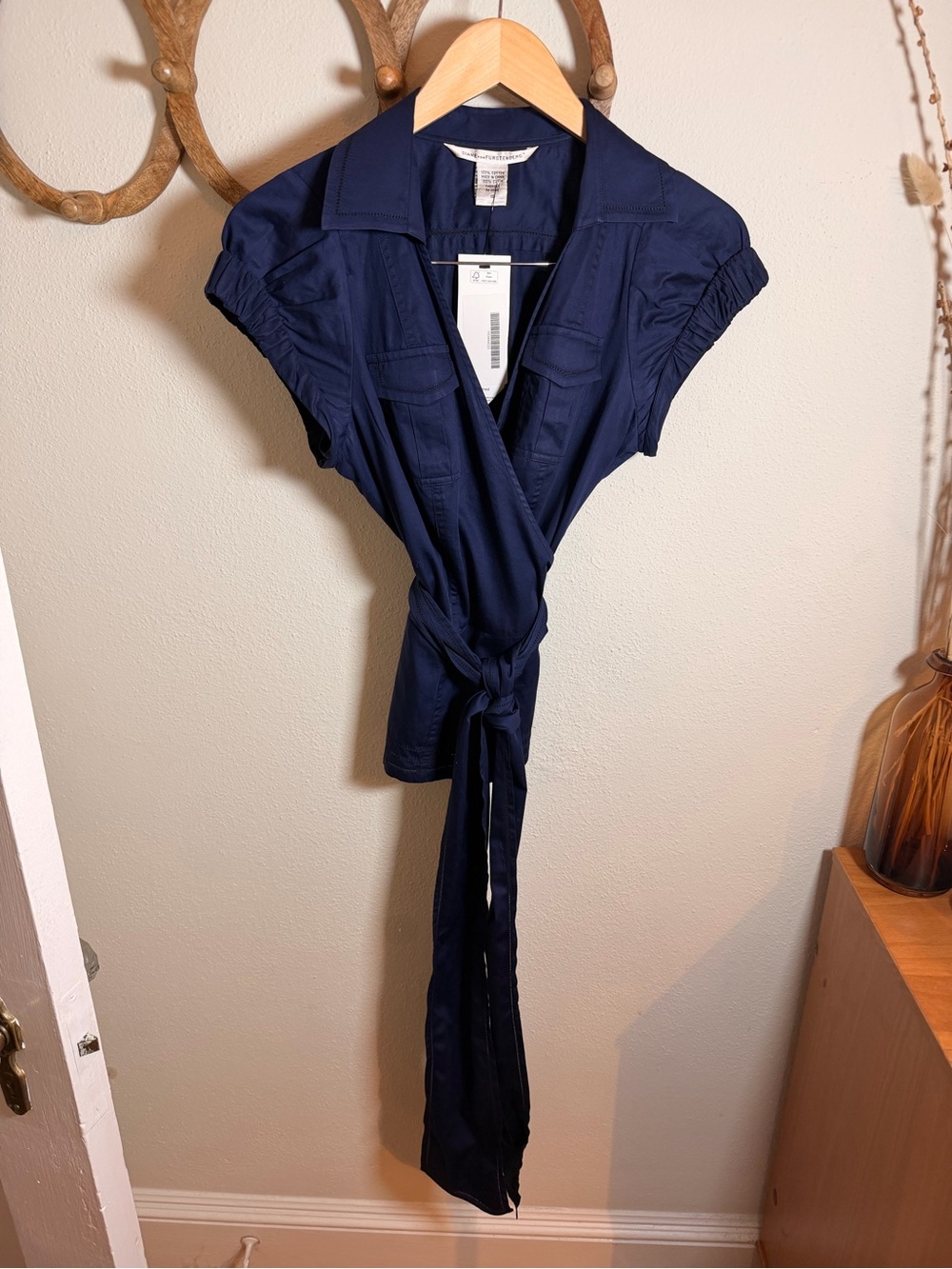 Diane von Furstenberg DVF Navy Cotton Wrap Top Size 10 Belted